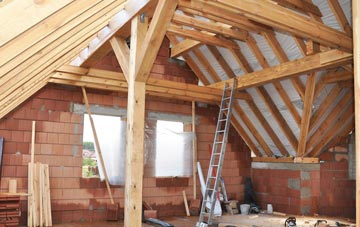 Ton Breigam attic trusses